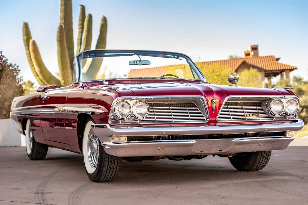 1961 Pontiac Bonneville 2nd Gen - Image 3 of 31