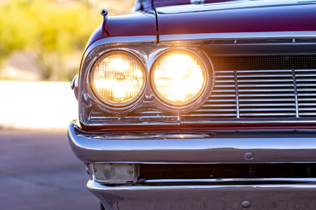 1961 Pontiac Bonneville 2nd Gen - Image 22 of 31