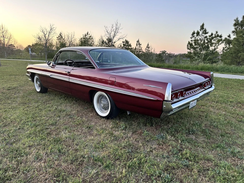 1961 Pontiac Bonneville 2nd Gen - Image 7 of 31