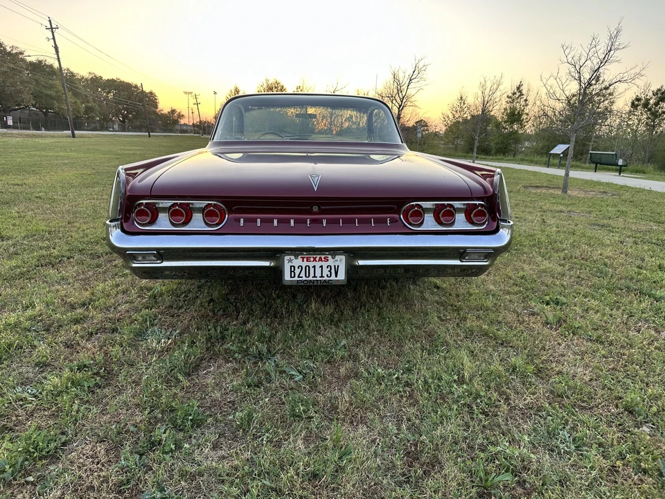 1961 Pontiac Bonneville 2nd Gen - Image 6 of 31