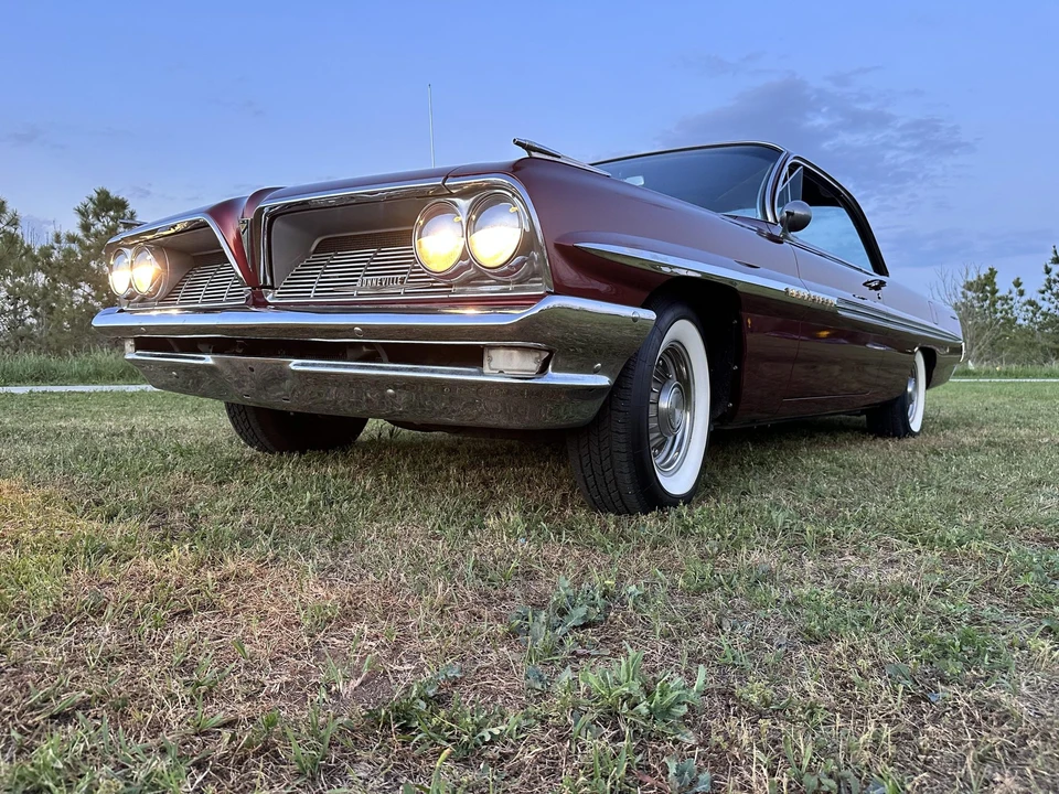 1961 Pontiac Bonneville 2nd Gen - Image 10 of 31