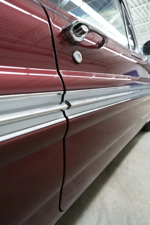 1961 Pontiac Bonneville 2nd Gen - Image 28 of 31