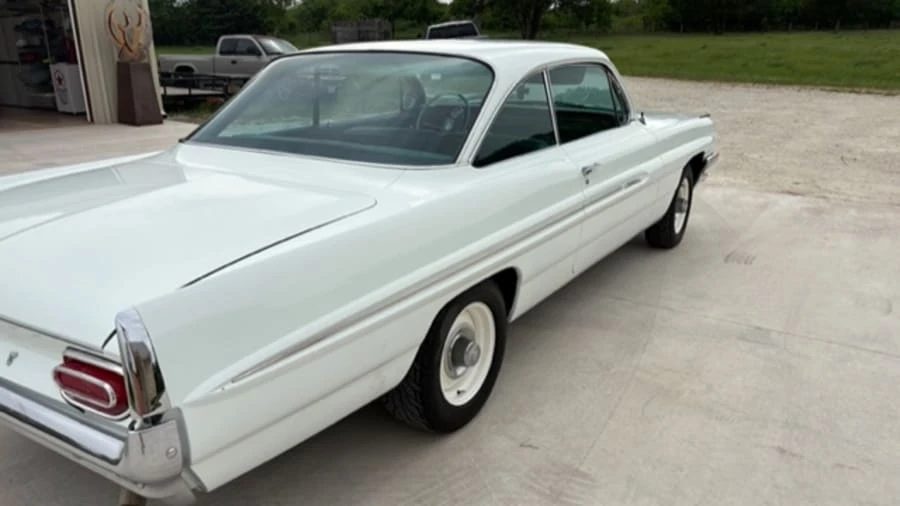 1961 Pontiac Catalina 3rd Gen - Image 4 of 14