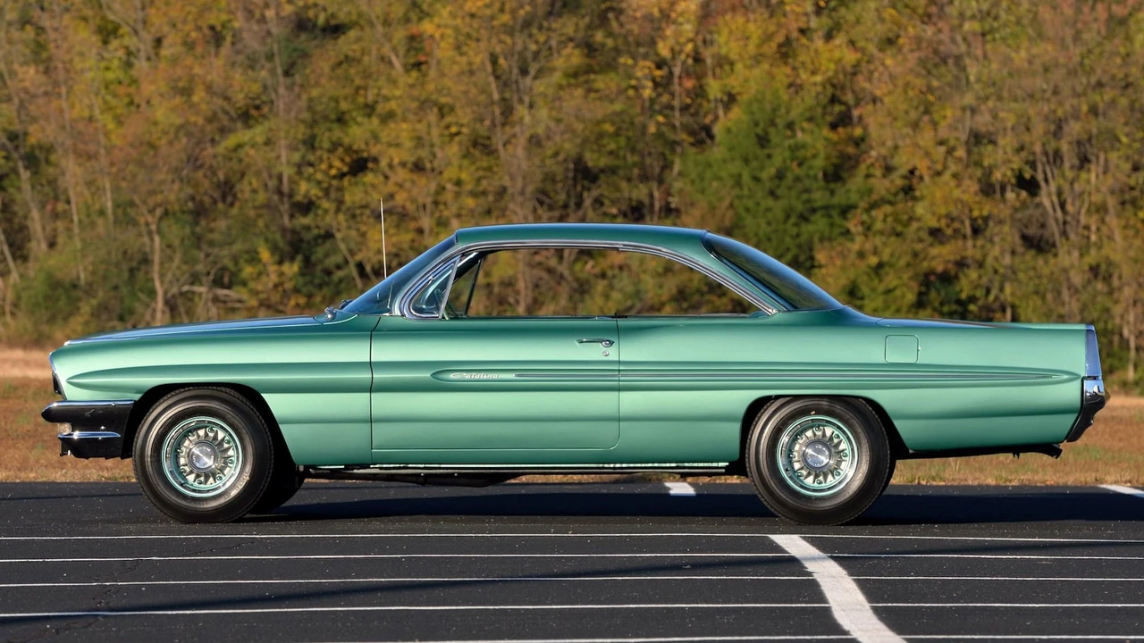 1961 Pontiac Catalina 3rd Gen - Image 8 of 31