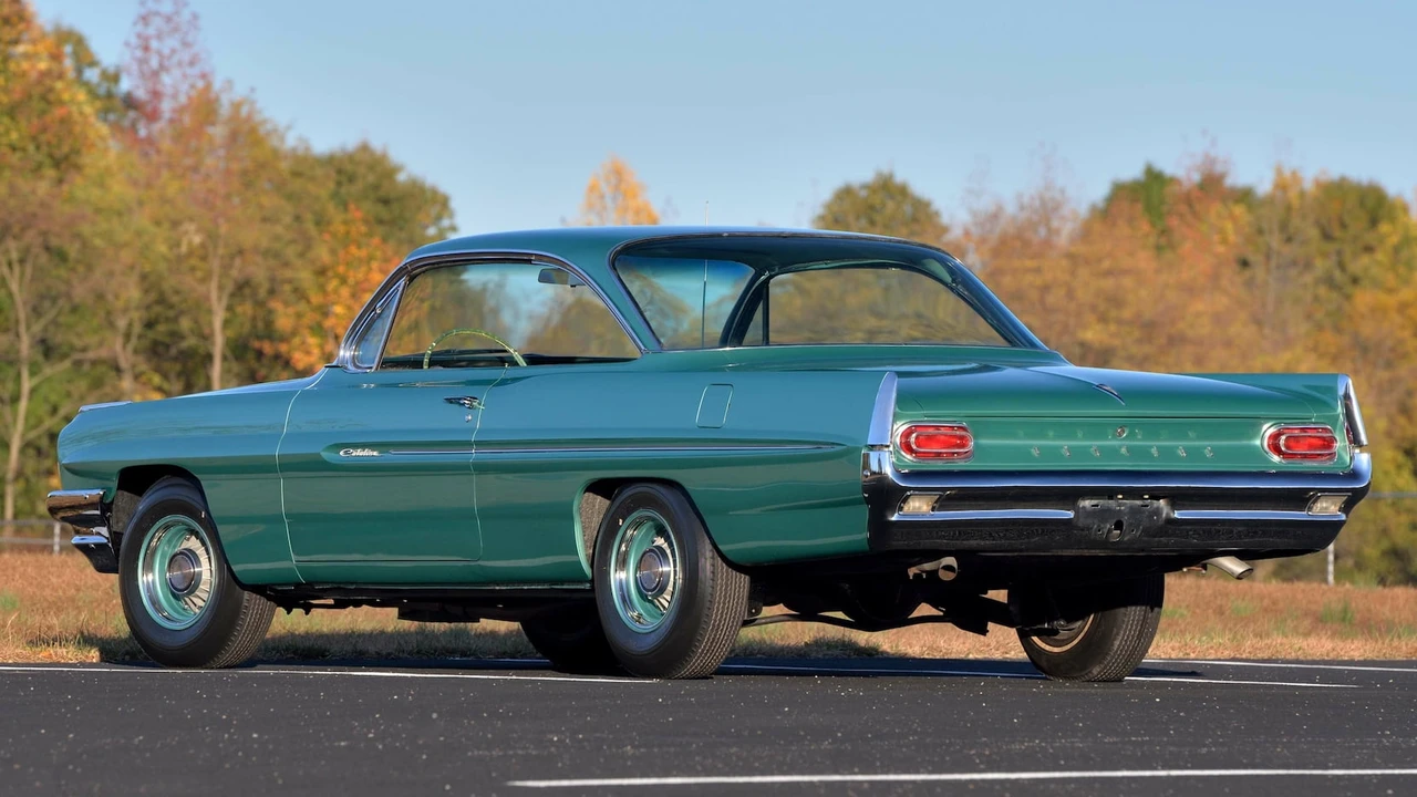 1961 Pontiac Catalina 3rd Gen - Image 13 of 31