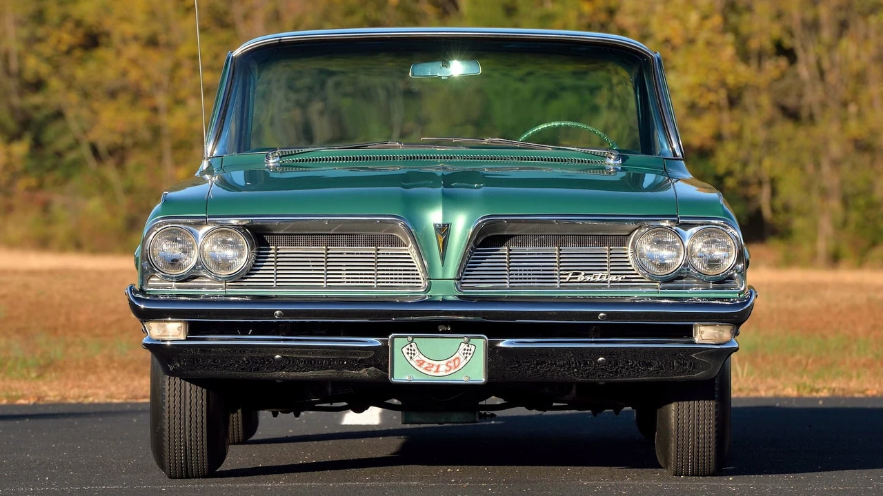 1961 Pontiac Catalina 3rd Gen - Image 14 of 31