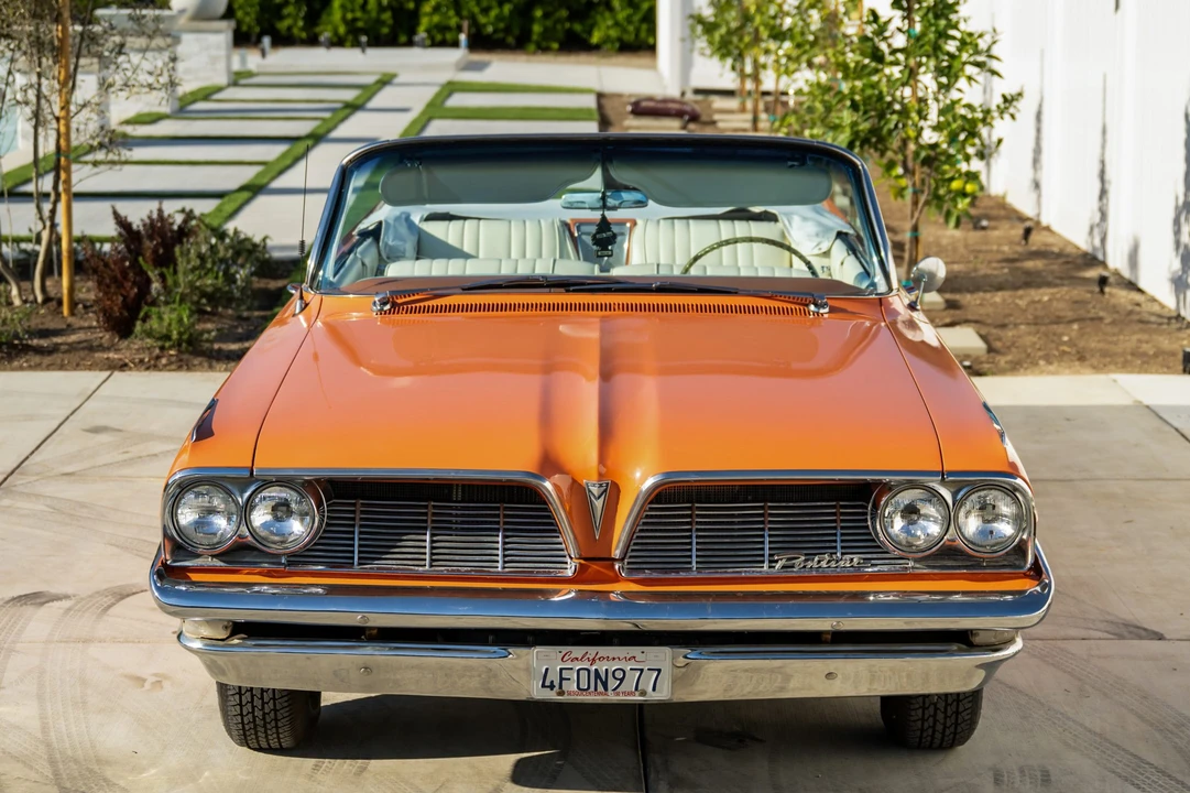 1961 Pontiac Catalina 3rd Gen - Image 9 of 31
