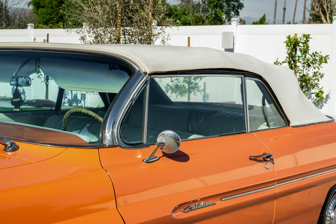 1961 Pontiac Catalina 3rd Gen - Image 29 of 31