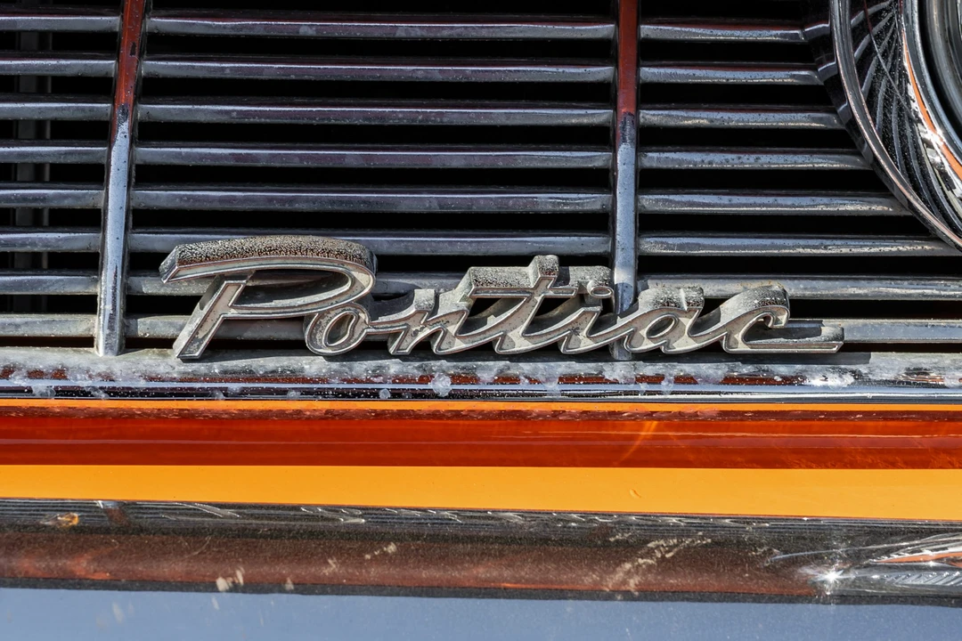 1961 Pontiac Catalina 3rd Gen - Image 22 of 31