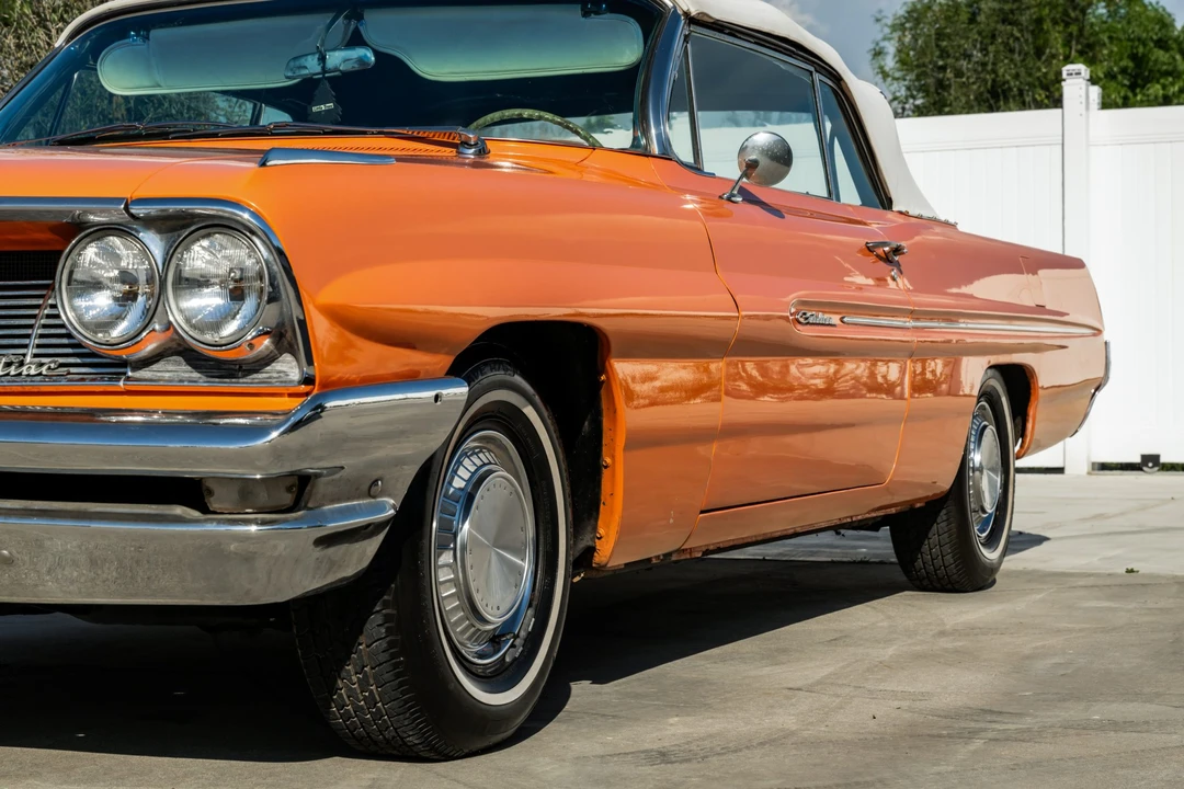 1961 Pontiac Catalina 3rd Gen - Image 28 of 31