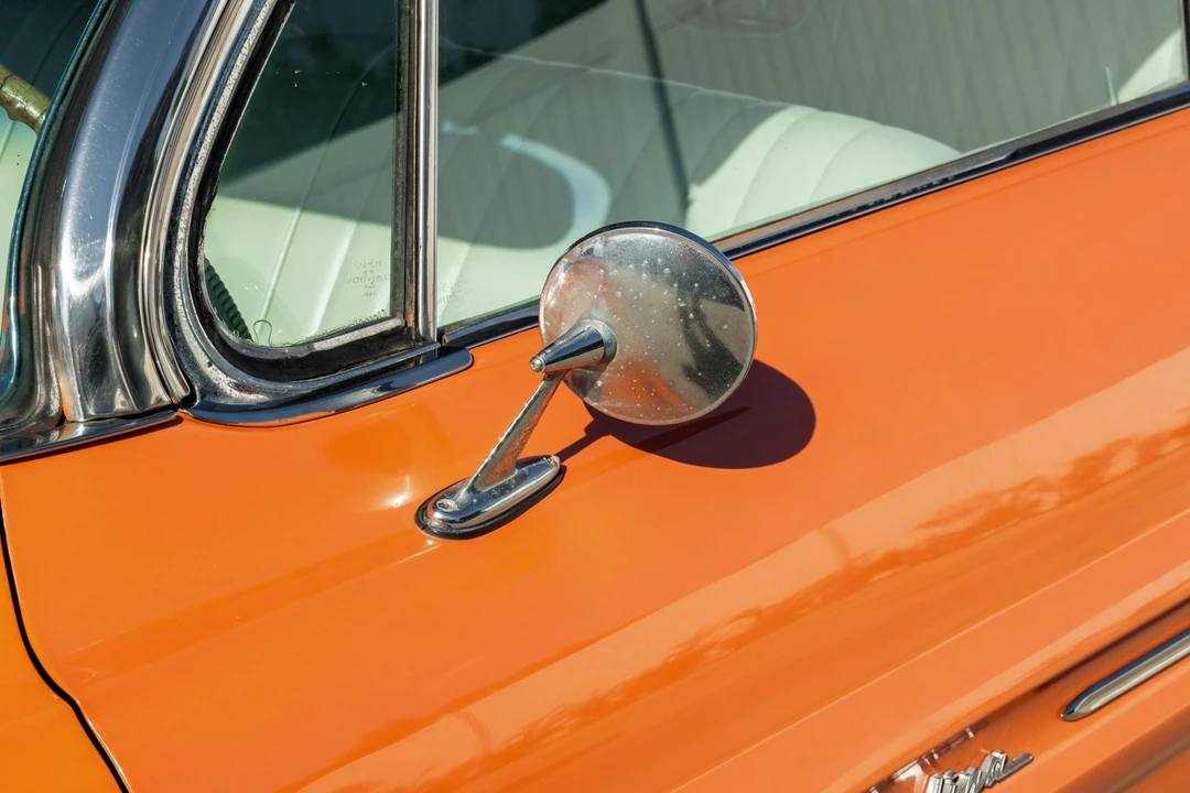1961 Pontiac Catalina 3rd Gen - Image 30 of 31