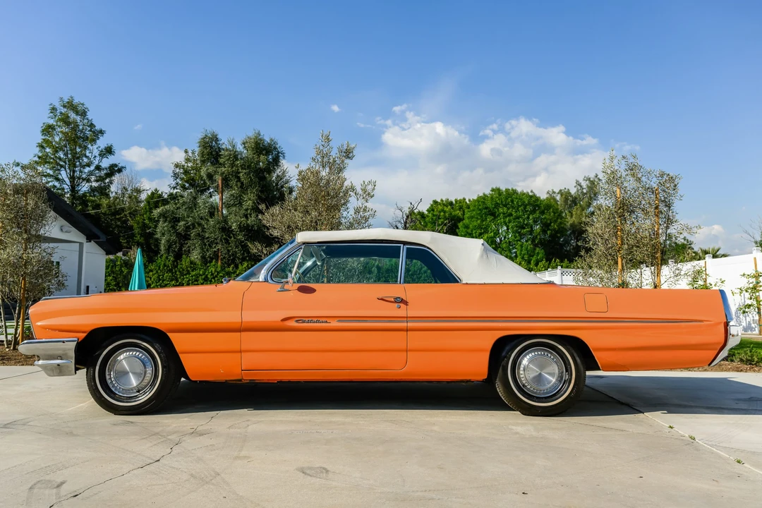 1961 Pontiac Catalina 3rd Gen - Image 13 of 31