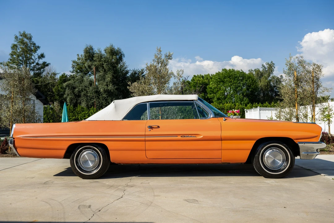 1961 Pontiac Catalina 3rd Gen - Image 17 of 31