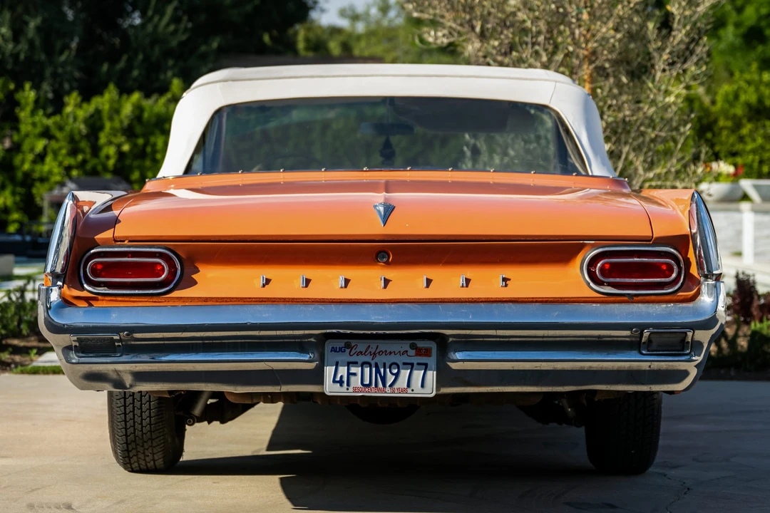 1961 Pontiac Catalina 3rd Gen - Image 15 of 31