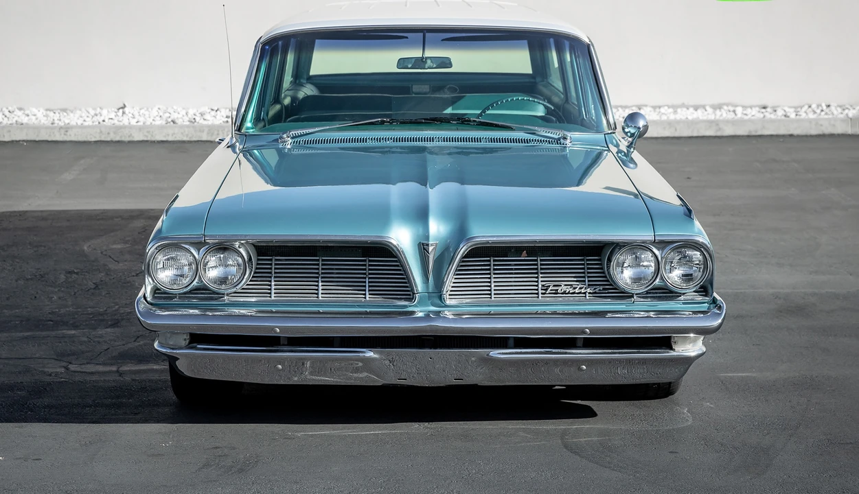 1961 Pontiac Catalina 3rd Gen - Image 14 of 31