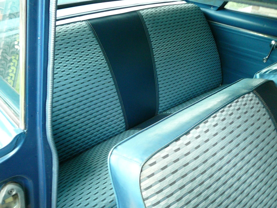 1961 Pontiac Tempest - Image 10 of 21