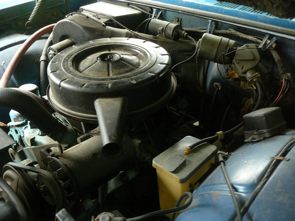 1961 Pontiac Tempest - Image 20 of 21
