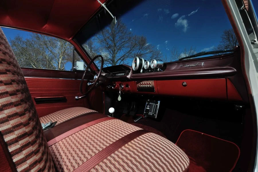 1961 Pontiac Tempest - Image 5 of 12
