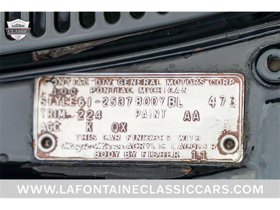 1961 Pontiac - Image 7 of 31