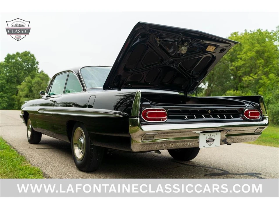 1961 Pontiac - Image 8 of 31