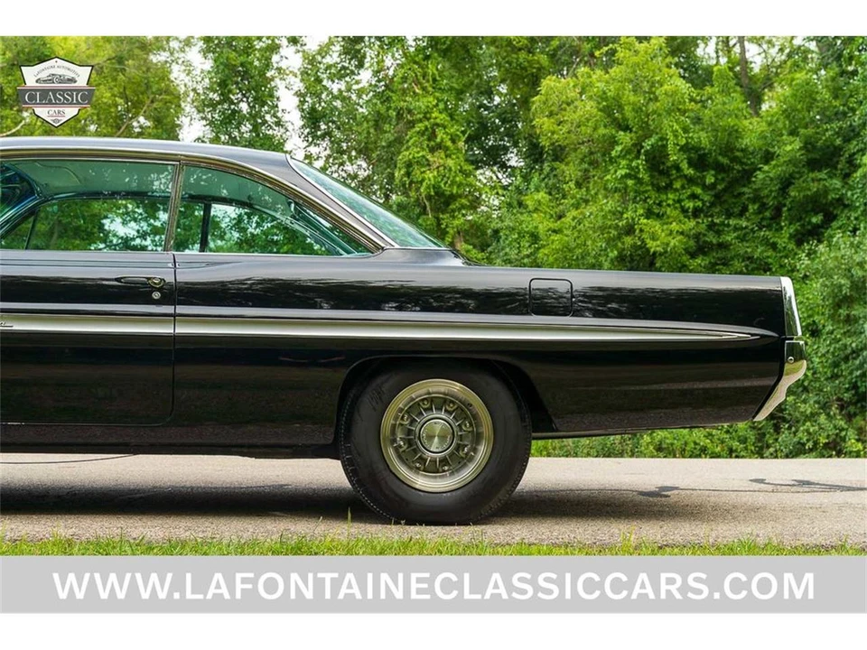 1961 Pontiac - Image 29 of 31