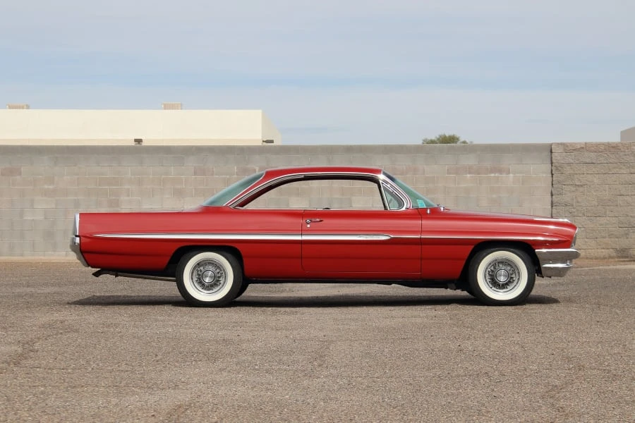 1961 Pontiac Catalina 3rd Gen - Image 7 of 31