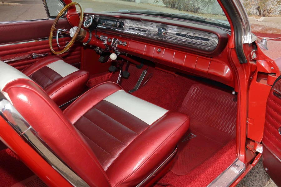 1961 Pontiac Catalina 3rd Gen - Image 25 of 31