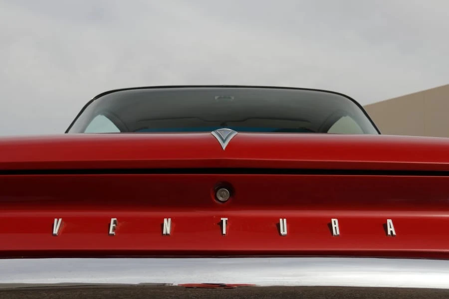 1961 Pontiac Catalina 3rd Gen - Image 10 of 31