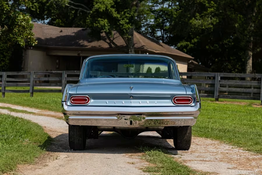 1961 Pontiac - Image 5 of 31