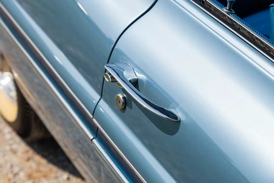 1961 Pontiac - Image 10 of 31