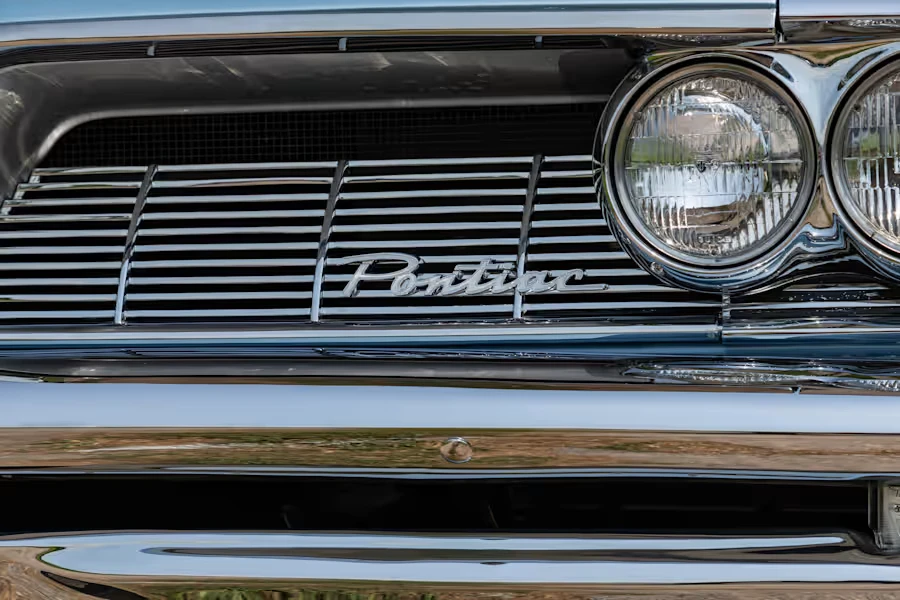 1961 Pontiac - Image 9 of 31