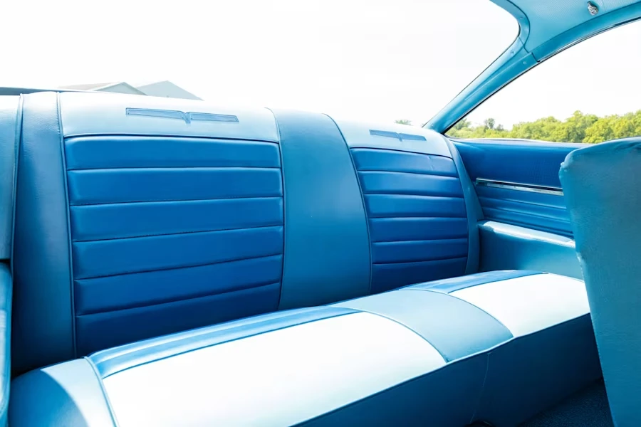1961 Pontiac - Image 23 of 31