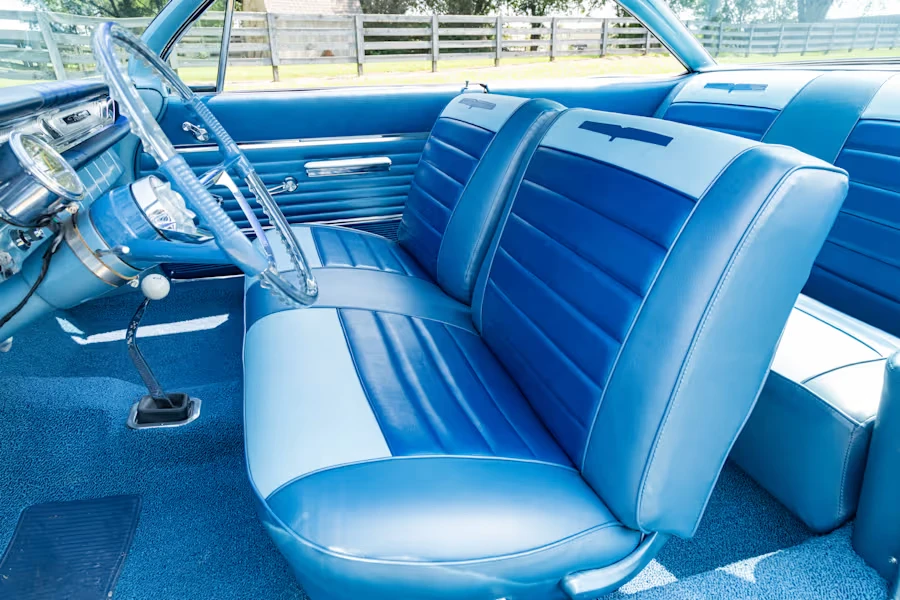 1961 Pontiac - Image 27 of 31