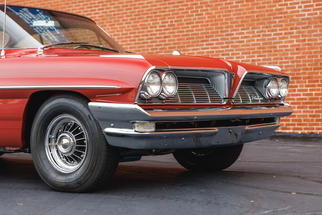 1961 Pontiac - Image 18 of 31