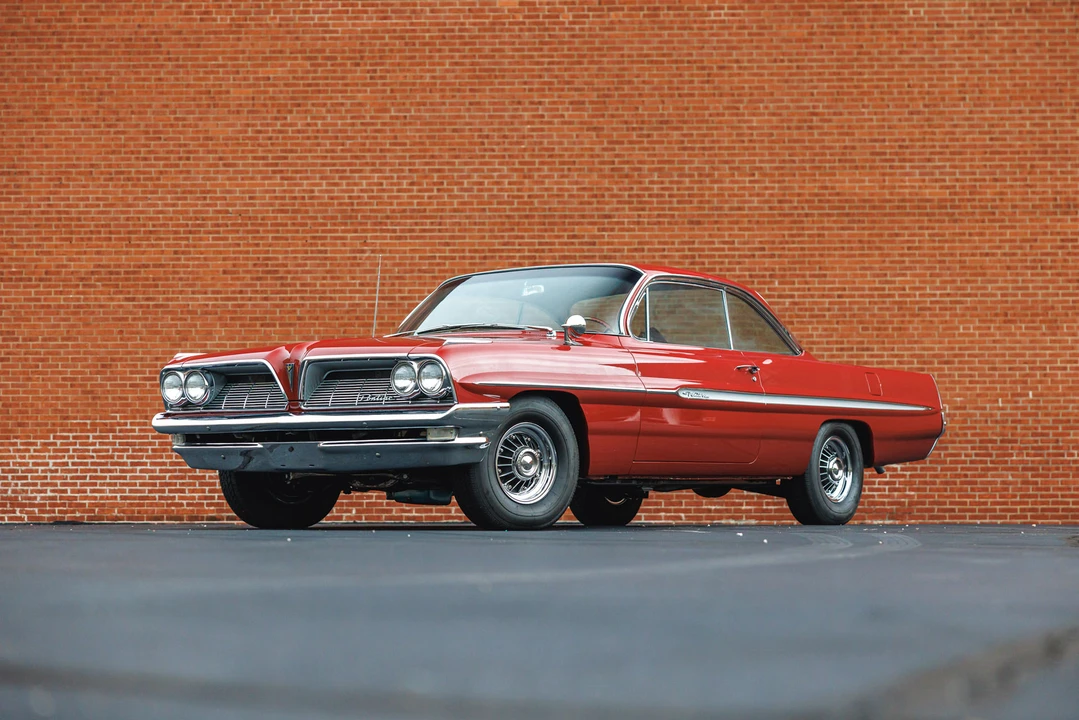 1961 Pontiac - Image 2 of 31