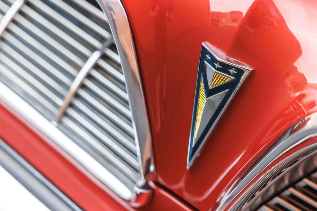 1961 Pontiac - Image 22 of 31