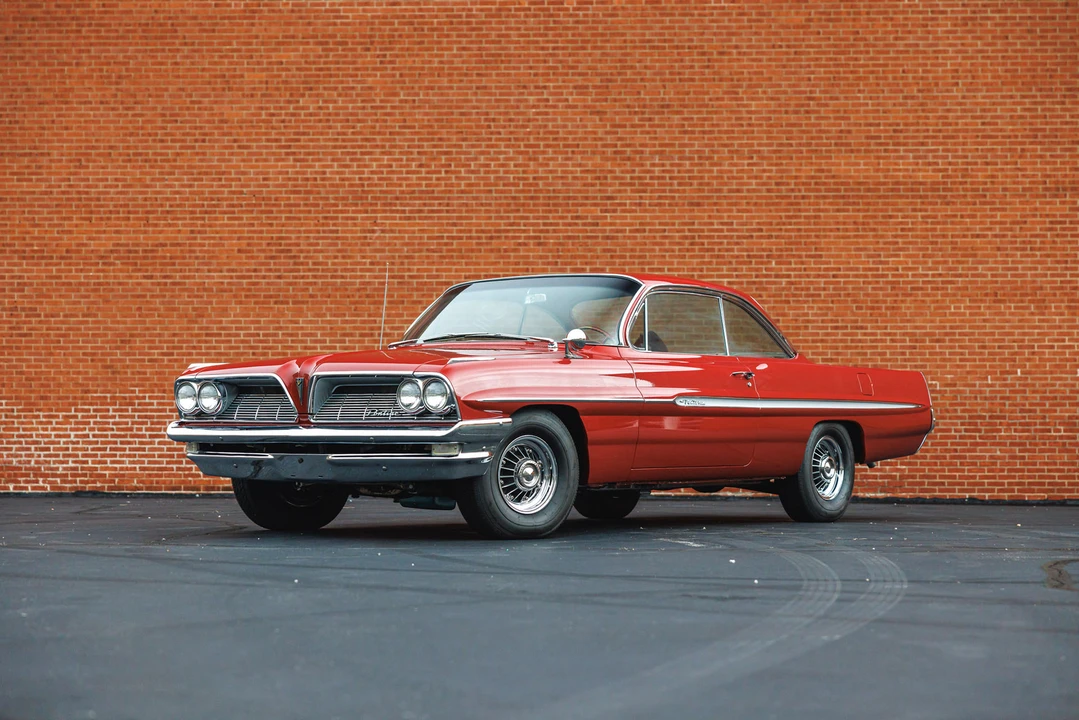1961 Pontiac - Image 3 of 31