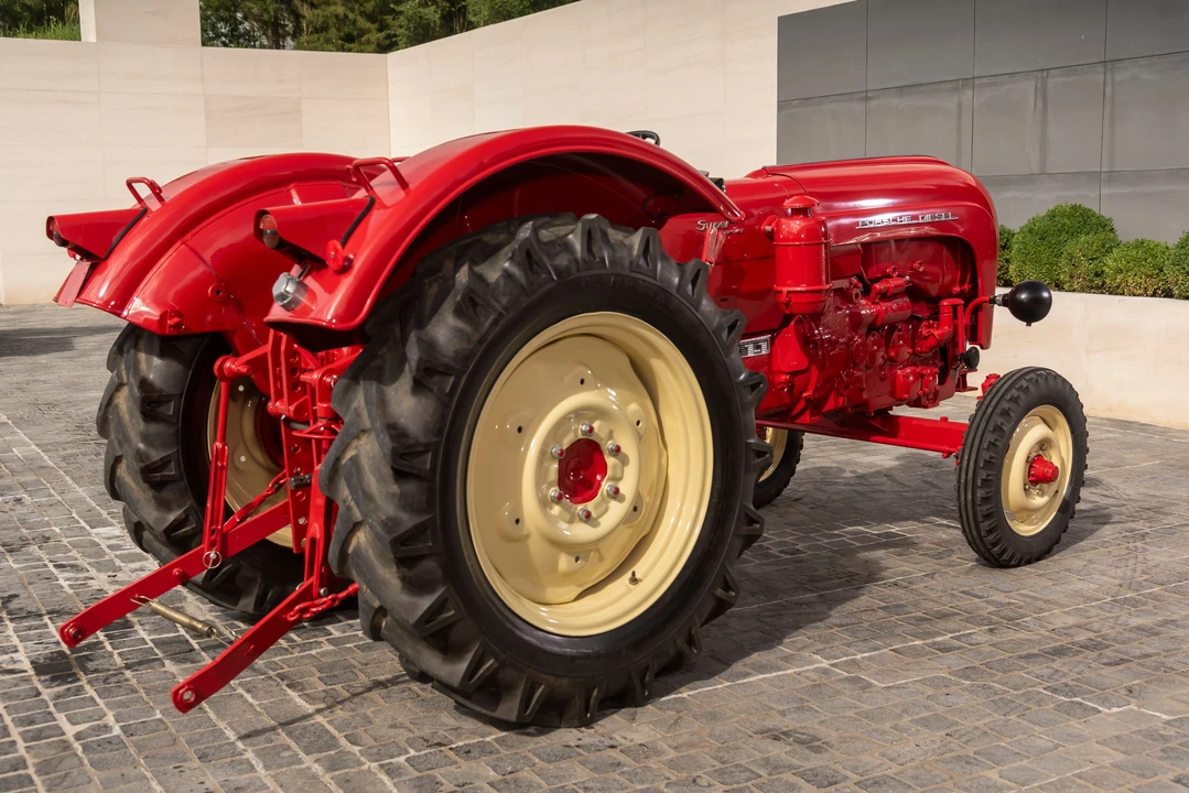 1961 Porsche Tractors - Image 4 of 31