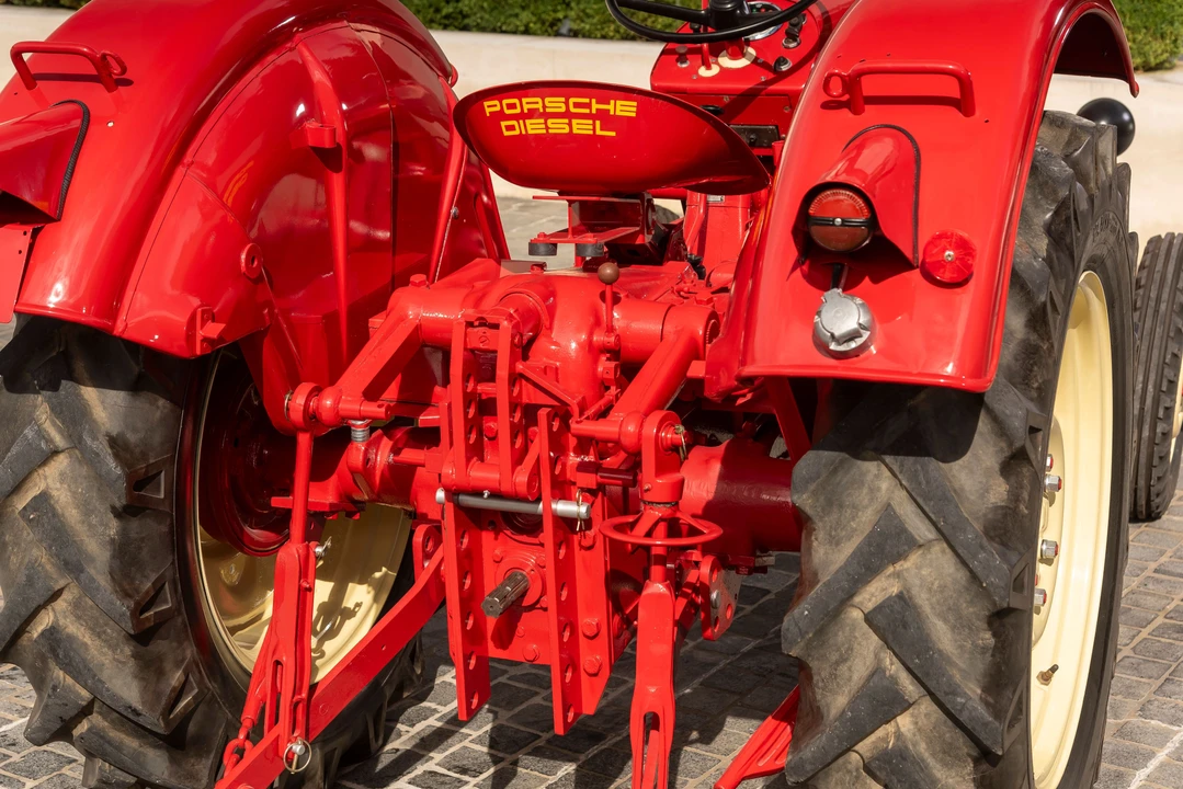 1961 Porsche Tractors - Image 27 of 31