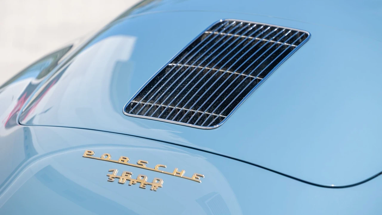 1961 Porsche 356 B - Image 9 of 31