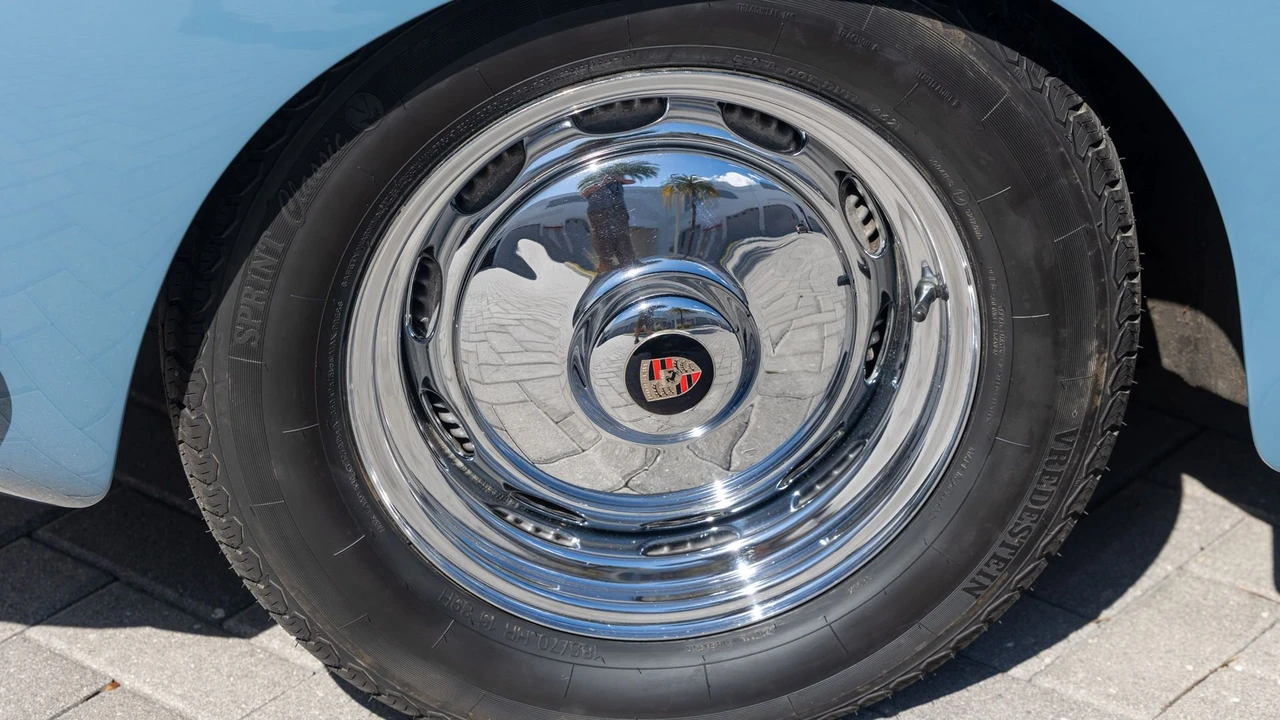 1961 Porsche 356 B - Image 30 of 31