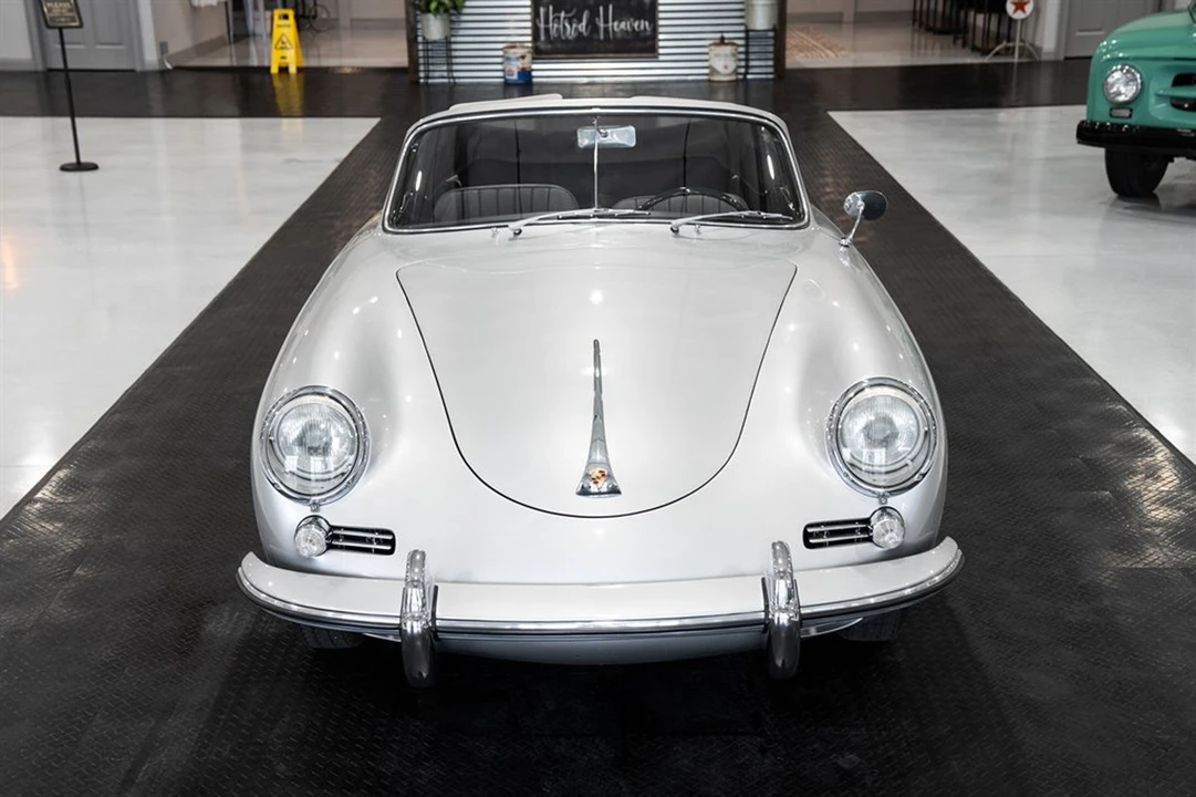 1961 Porsche 356 B - Image 10 of 31