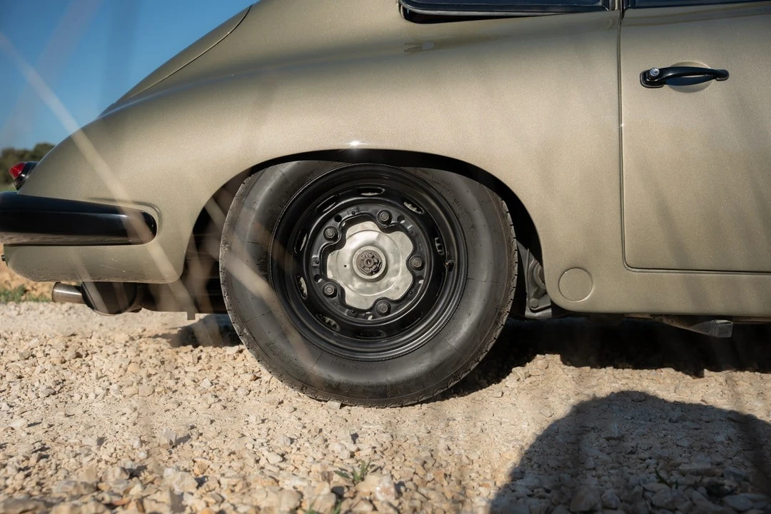 1961 Porsche 356 B - Image 11 of 30