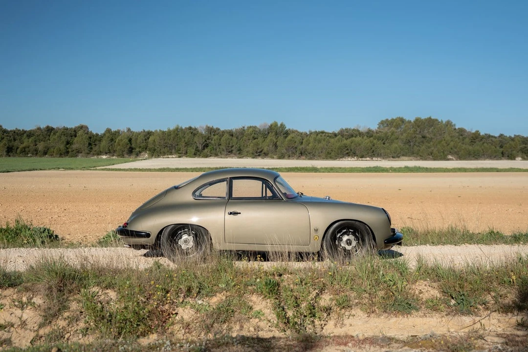 1961 Porsche 356 B - Image 7 of 30