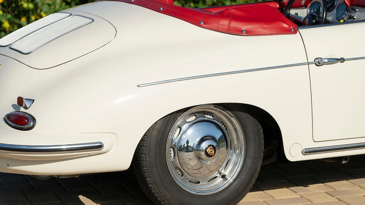 1961 Porsche 356 B - Image 26 of 31