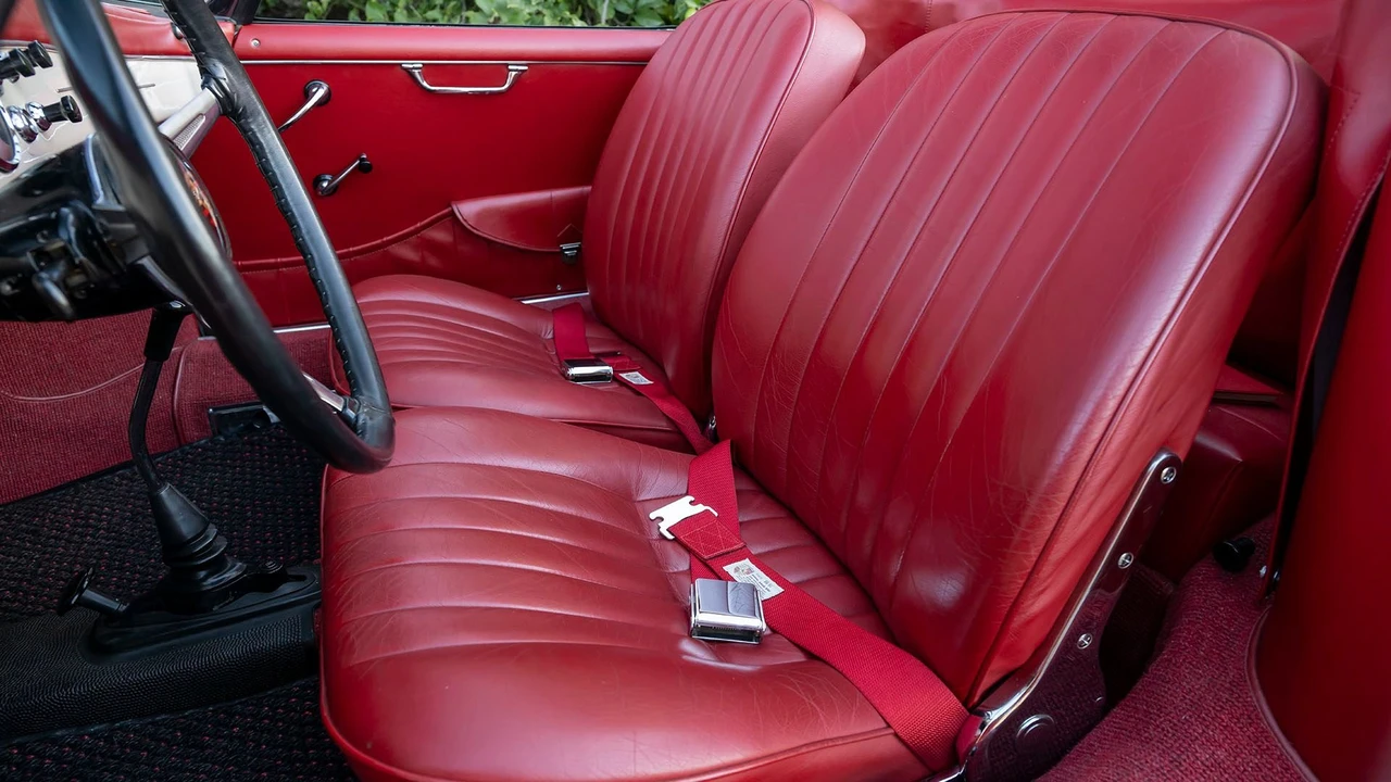 1961 Porsche 356 B - Image 8 of 31