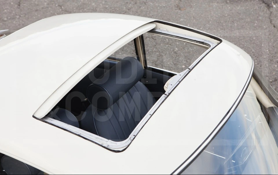 1961 Porsche 356 B - Image 8 of 12