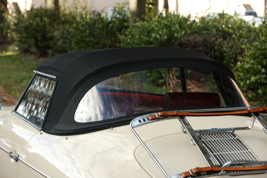 1961 Porsche 356 B - Image 6 of 31