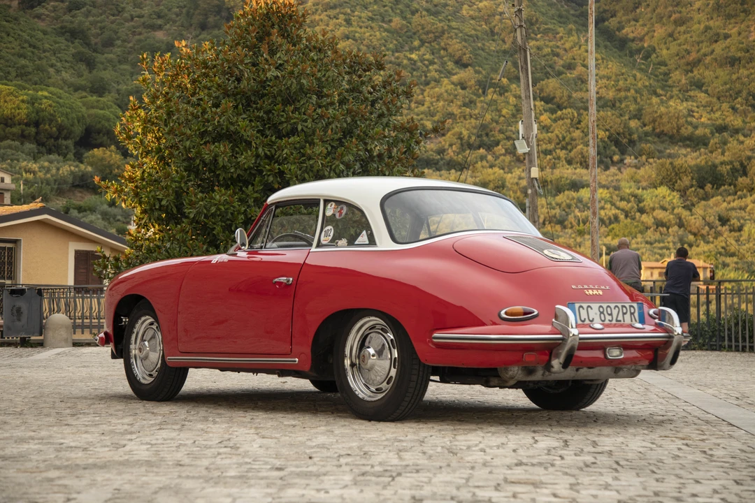1961 Porsche 356 B - Image 15 of 31