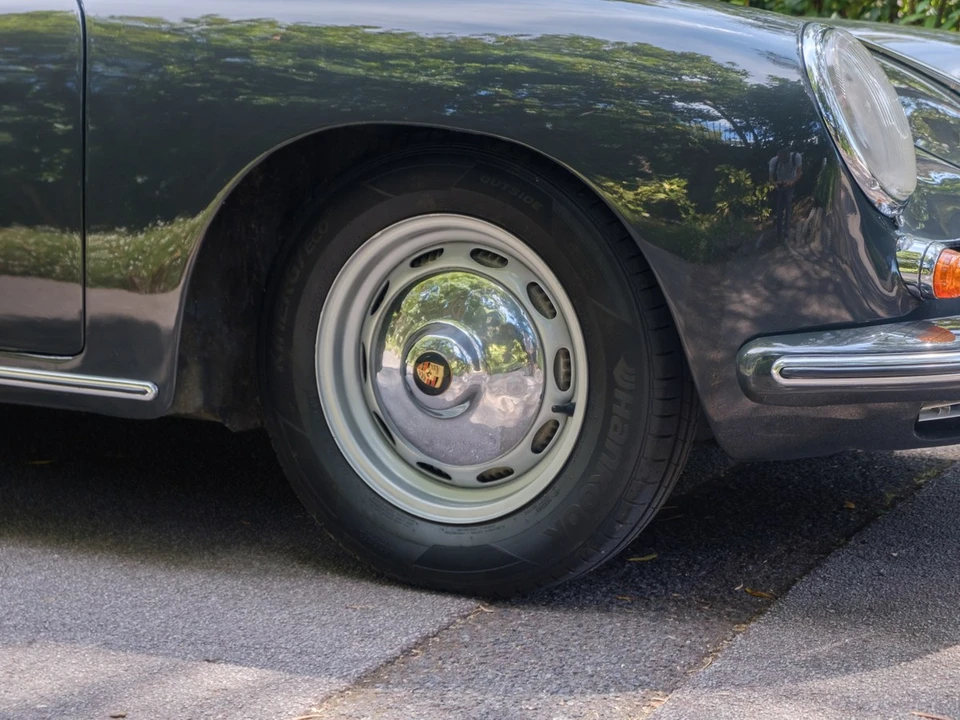 1961 Porsche 356 B - Image 9 of 30